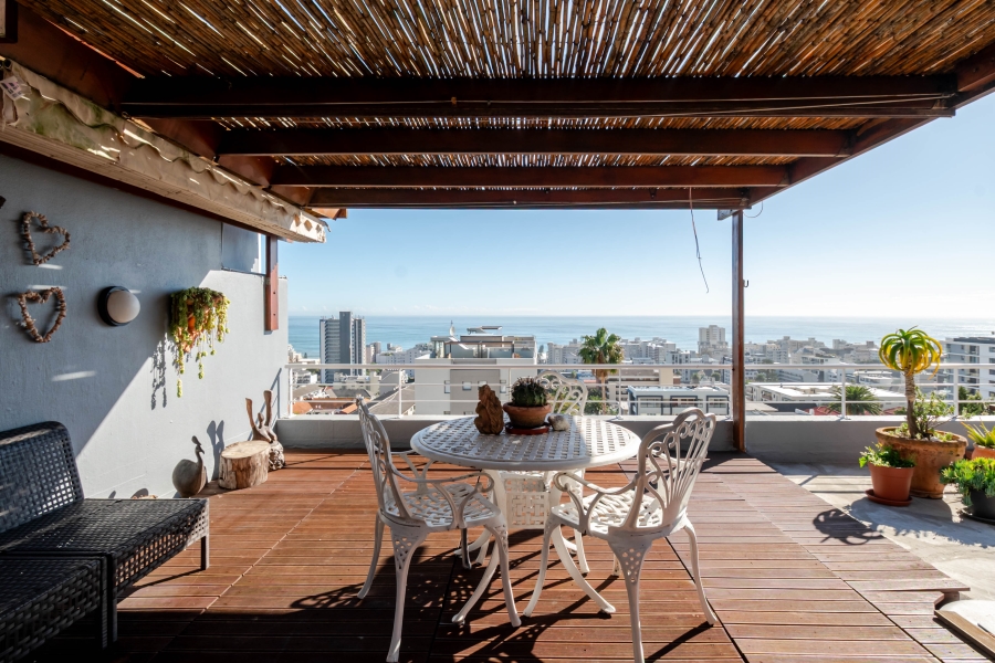 3 Bedroom Property for Sale in Sea Point Western Cape